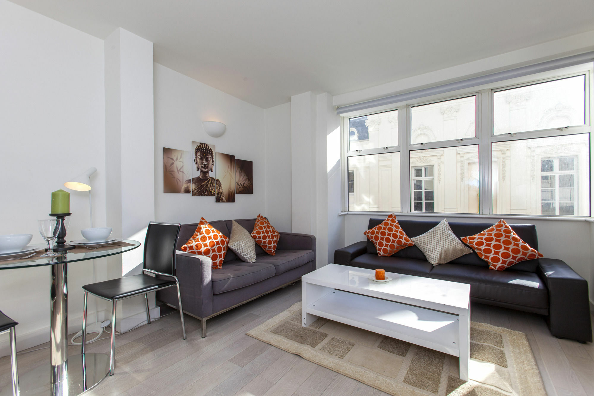 Club Living - Piccadilly & Covent Garden