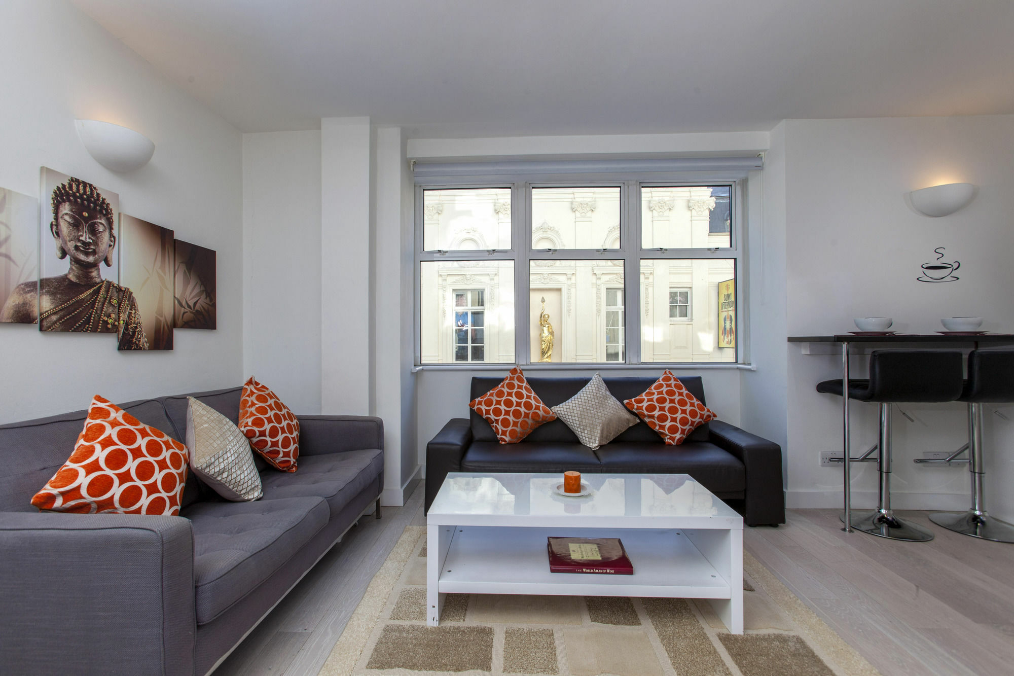 Club Living - Piccadilly & Covent Garden *